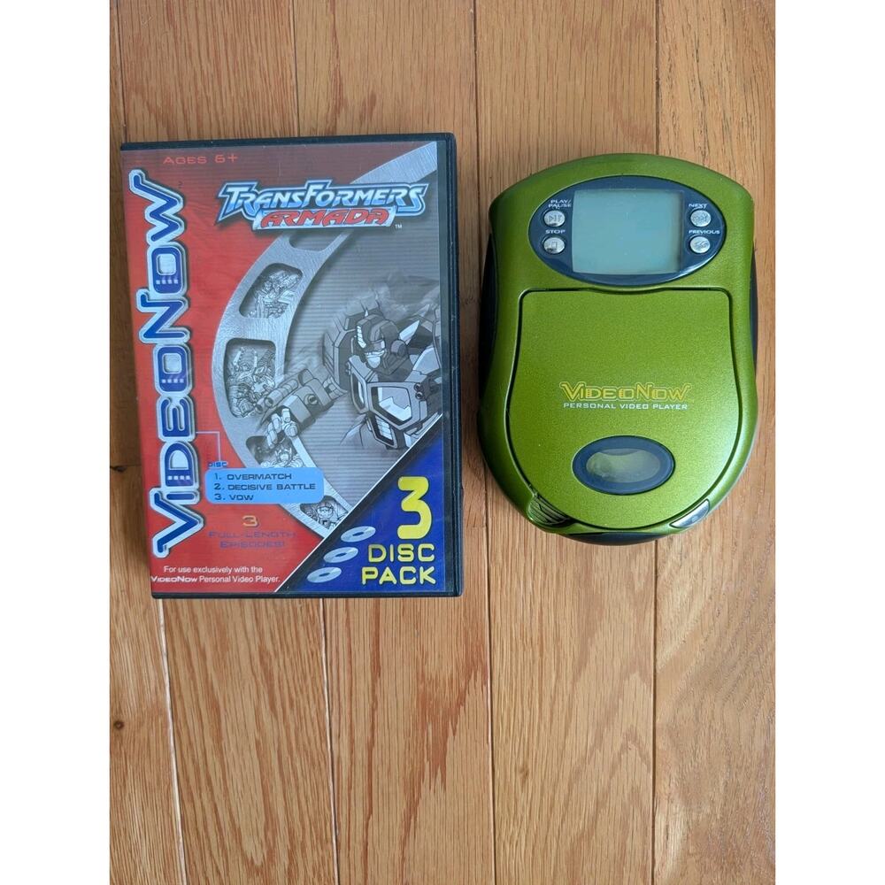 Video Now Green Personal Video Player Vintage Hasbro 2003 with Transformers Dvd